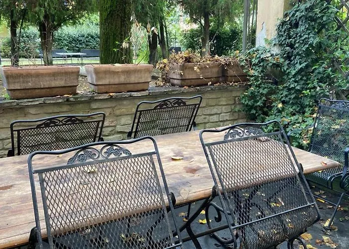 Daire Carlo & Dany Piano Terra In Centro Con Giardino Parma