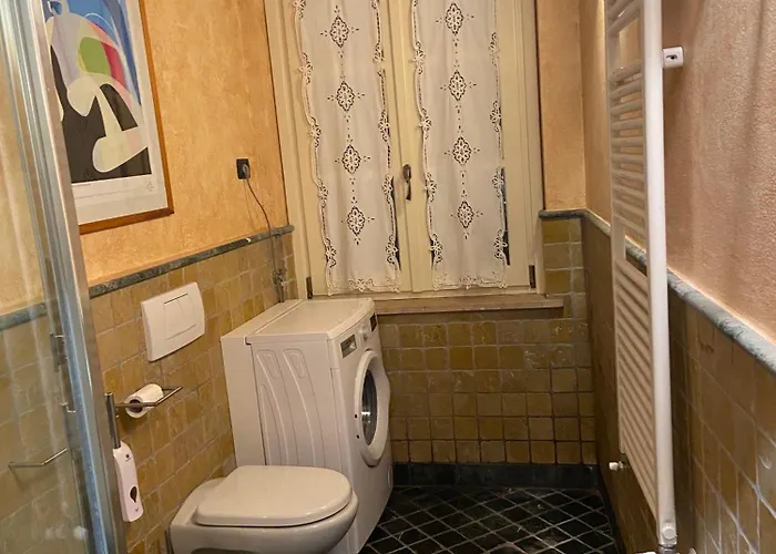 Lejlighed Carlo & Dany Piano Terra In Centro Con Giardino