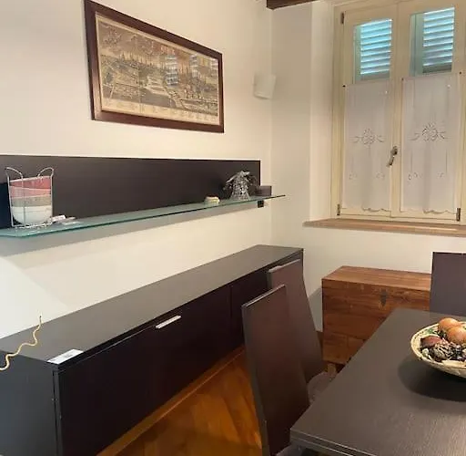 Daire Carlo & Dany Piano Terra In Centro Con Giardino Parma