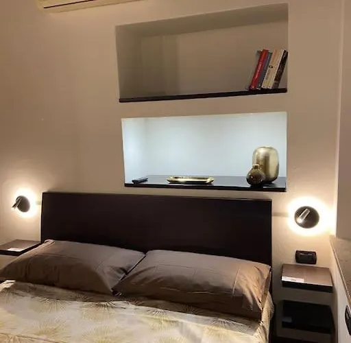 Daire Carlo & Dany Piano Terra In Centro Con Giardino