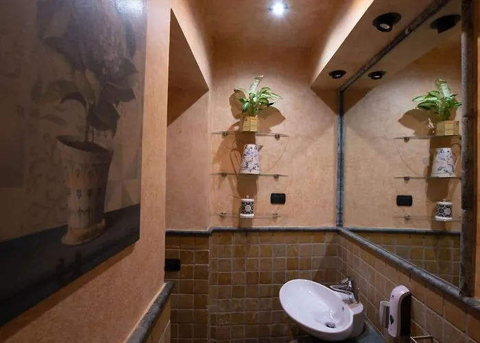 Carlo & Dany Piano Terra In Centro Con Giardino Lejlighed