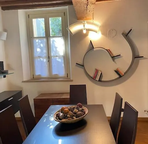 Carlo & Dany Piano Terra In Centro Con Giardino * Parma